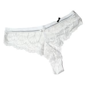 Frederick’s of Hollywood Caroline White Lace Cheeky Panty Womens Plus Size 1X